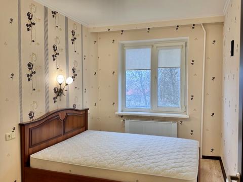 квартира за адресою Десантна вул., 11