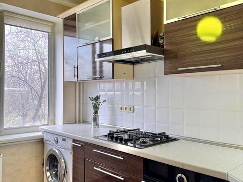 квартира за адресою Десантна вул., 11