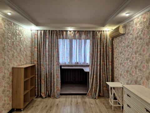 квартира за адресою Петра Дорошенка вул. (Блюхера), 15