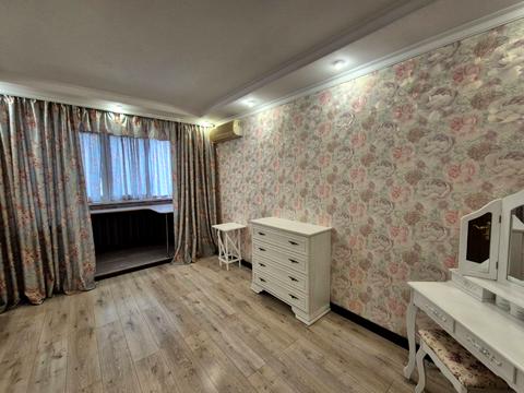 квартира за адресою Петра Дорошенка вул. (Блюхера), 15