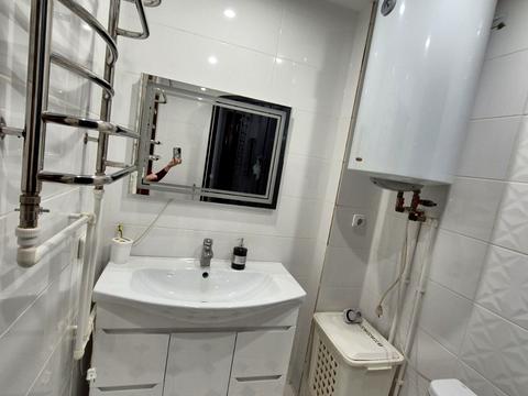 квартира за адресою Петра Дорошенка вул. (Блюхера), 15