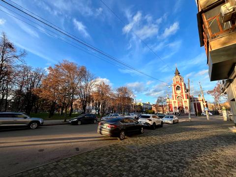 комерційна за адресою Церковна вул. (Каліниченка), 3