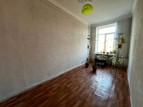 комерційна за адресою Церковна вул. (Каліниченка), 3