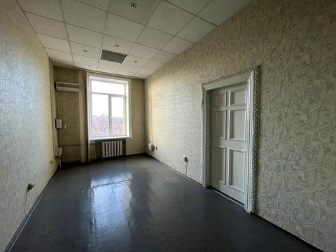 комерційна за адресою Церковна вул. (Каліниченка), 3