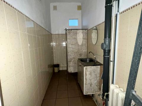 комерційна за адресою Церковна вул. (Каліниченка), 3