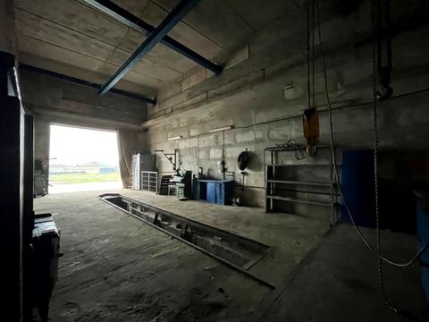 комерційна за адресою Печорська, 90Б