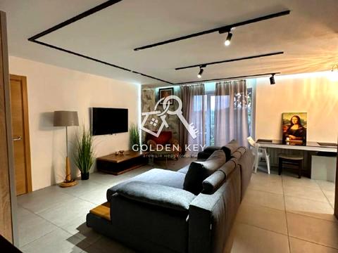 квартира по адресу Александра Поля ул. (Октябрьская), 1