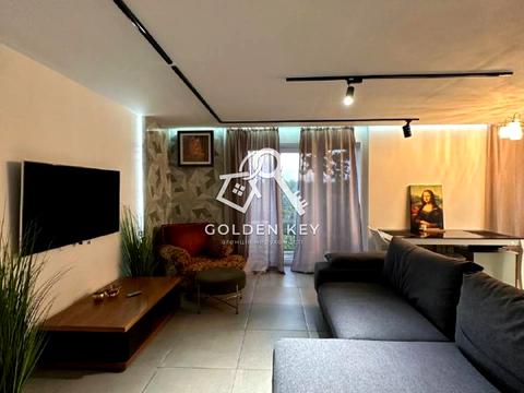 квартира по адресу Александра Поля ул. (Октябрьская), 1