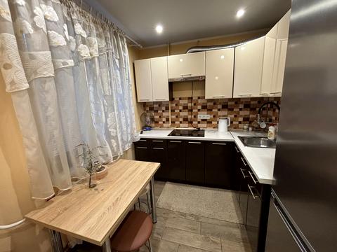 квартира за адресою Соборності вул. (Косіора), 43