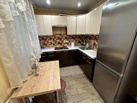 квартира за адресою Соборності вул. (Косіора), 43