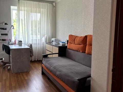 квартира за адресою Зарічанська вул., 3