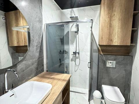 квартира за адресою Степана Бандери вул., 15