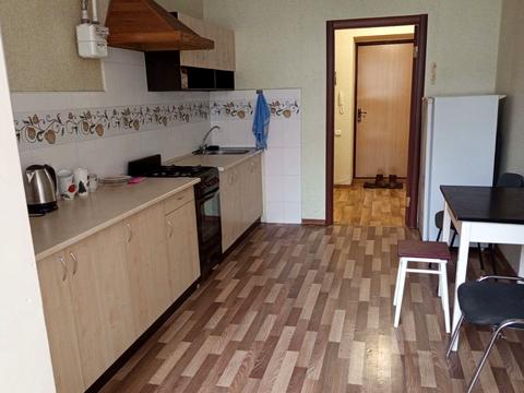 квартира за адресою Зарічанська вул., 11л