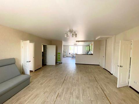 будинок за адресою серебриста