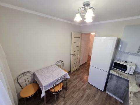 квартира за адресою Галины Петровой, 20