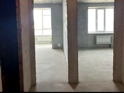 квартира по адресу Степана Бандери ул., 33