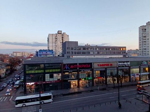 квартира за адресою Кам'янецька вул., 38