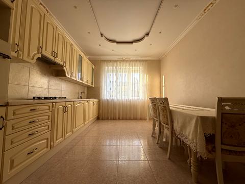 будинок за адресою Плоска вул., 24