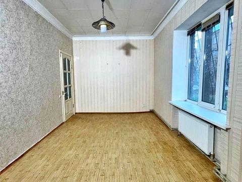 квартира за адресою Андрея Шептицького вул. (Глаголєва), 8