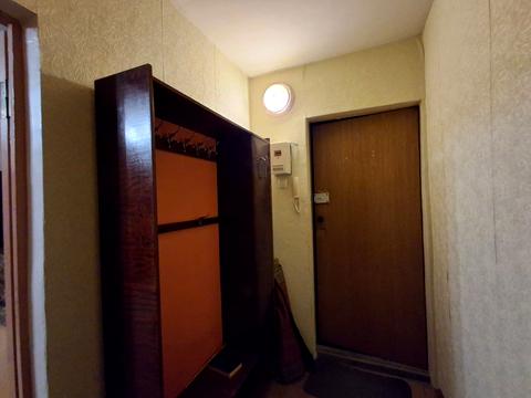 квартира за адресою Космонавтів вул., 142а; 142б