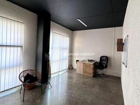 комерційна за адресою Святослава Хороброго вул., 5