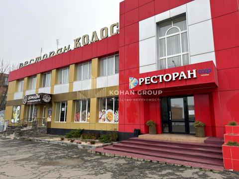 комерційна за адресою Грушевського вул., 61