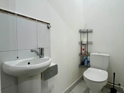 будинок за адресою Дружби