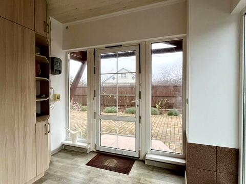 будинок за адресою Дружби