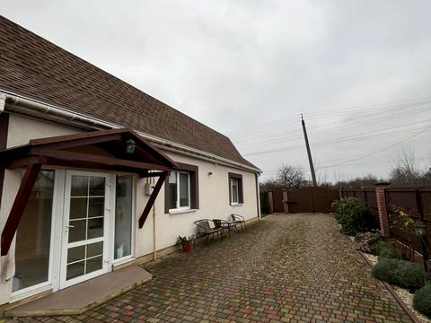 будинок за адресою Дружби