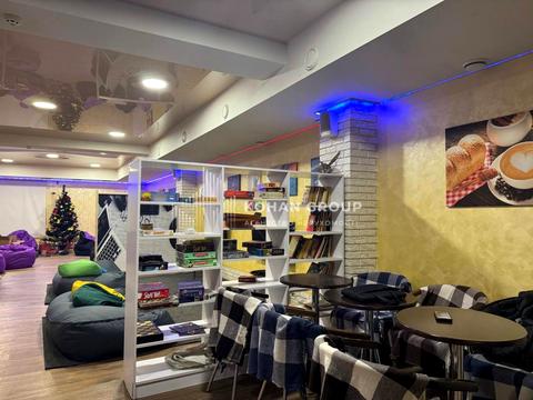 комерційна за адресою Подільська вул., 58