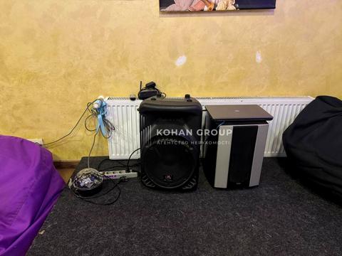 комерційна за адресою Подільська вул., 58