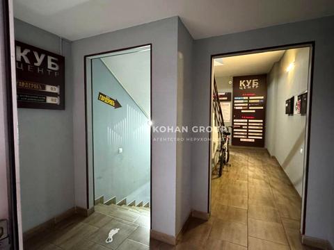 комерційна за адресою Подільська вул., 58