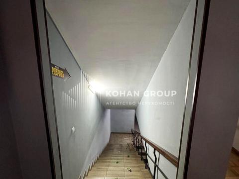 комерційна за адресою Подільська вул., 58