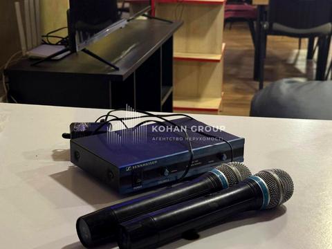 комерційна за адресою Подільська вул., 58