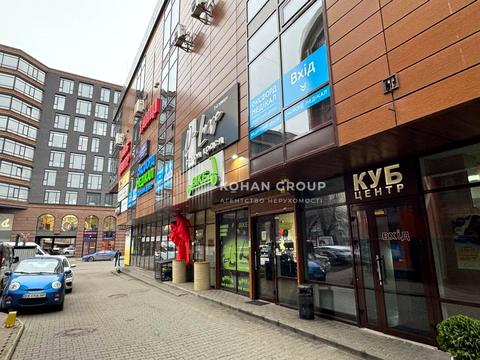 комерційна за адресою Подільська вул., 58