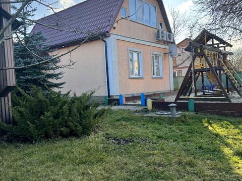 будинок за адресою Фотон