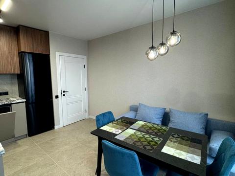 квартира за адресою Академіка Янгеля вул. (Фрунзе), 54