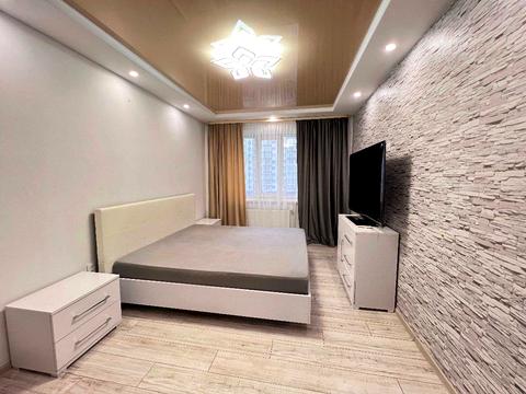 квартира по адресу Высочана ул., 18