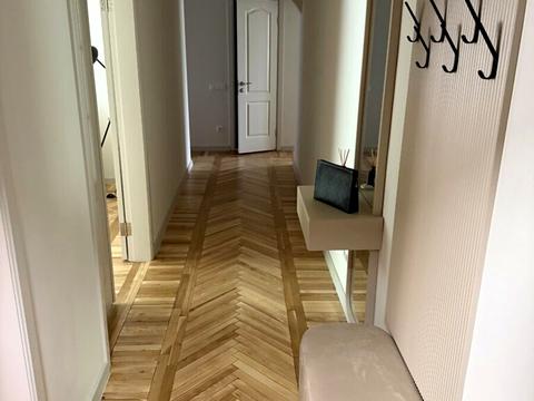 квартира за адресою Космонавтів просп., 39