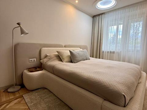 квартира за адресою Космонавтів просп., 39