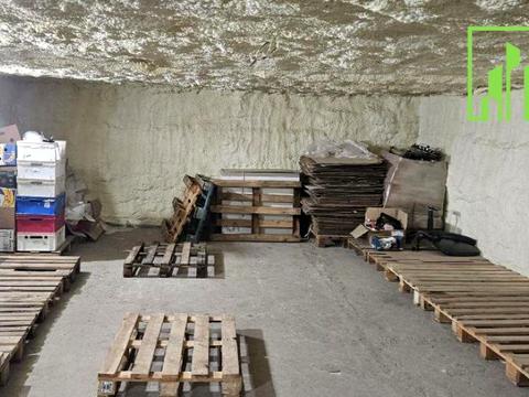 коммерческая по адресу Друга Нова, 2