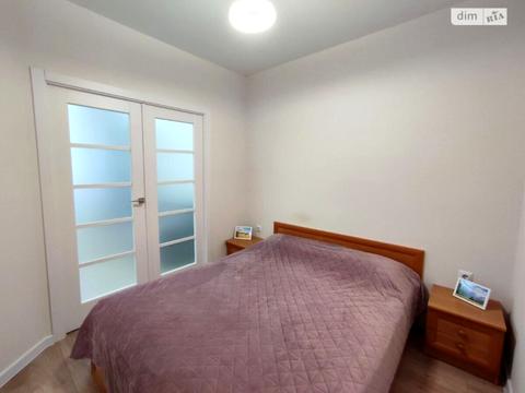 квартира за адресою Олега Антонова вул. (Карла Маркса), 10