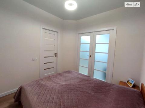 квартира за адресою Олега Антонова вул. (Карла Маркса), 10