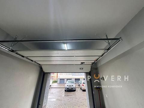 коммерческая по адресу Александра Довженко ул., 35