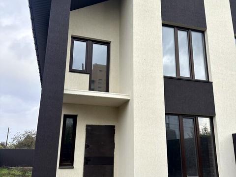 будинок за адресою 2-й Леоніда Каденюка пров. (2-й Комарова), 44