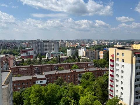 квартира по адресу Свободи ул., 12а