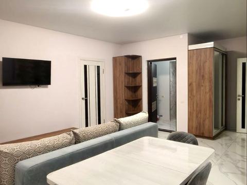 квартира за адресою Євгена Коновальця вул., 11