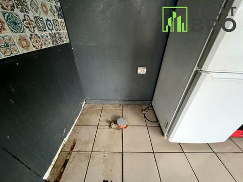 коммерческая по адресу Степана Бандери ул., 1