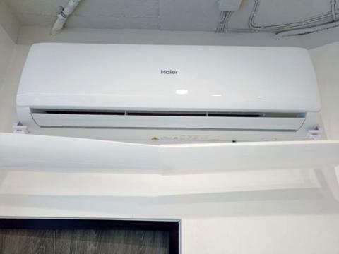 комерційна за адресою Грушевського вул., 51