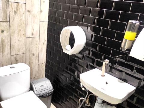 комерційна за адресою Грушевського вул., 51